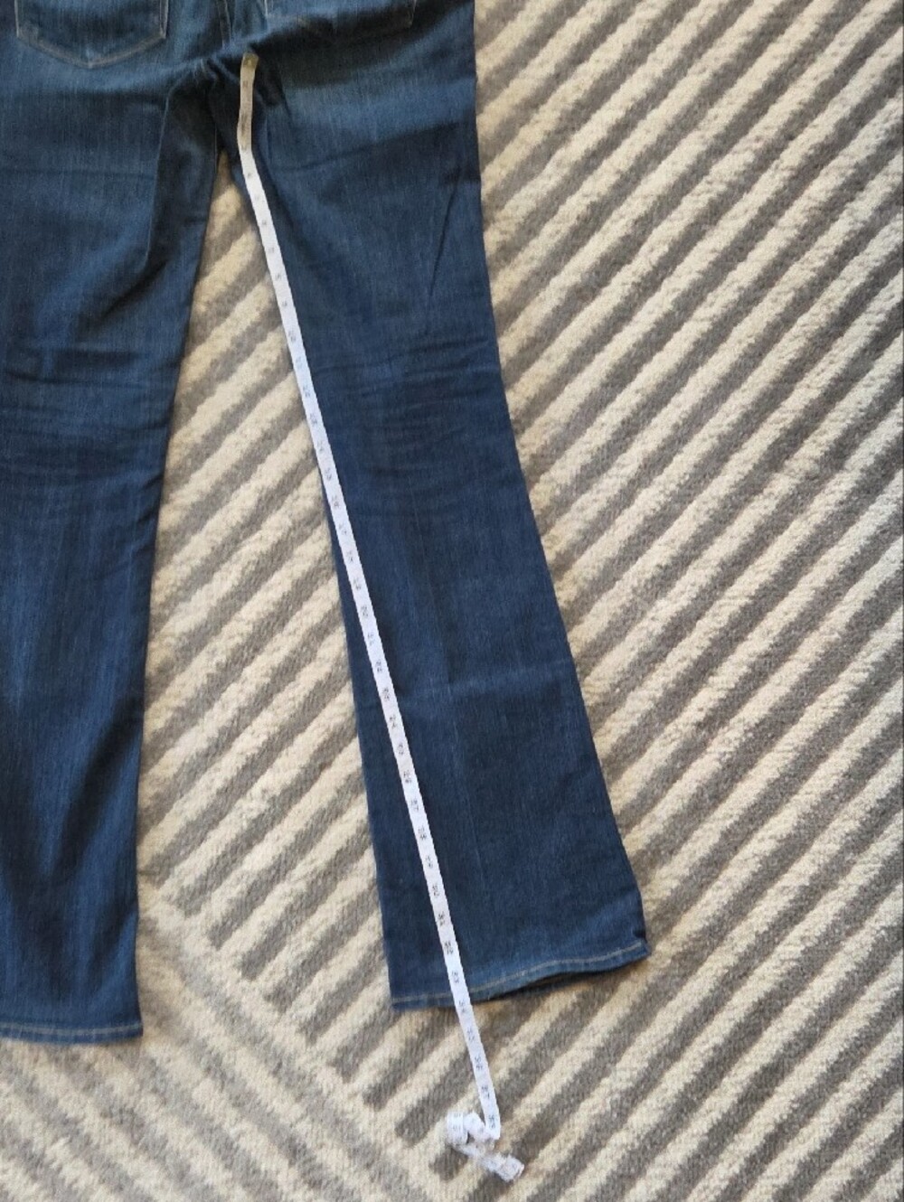 PAIGE Hidden Boot Indigo Flared Women's Jeans Size 28 - Picture 7 of 7